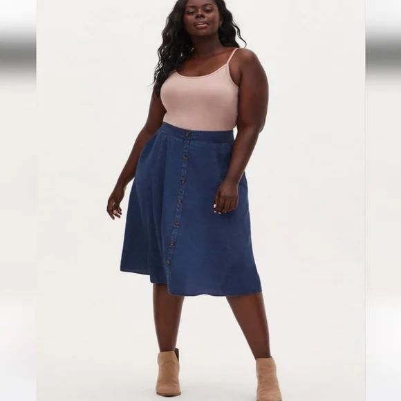 NWT Midi Chambray Button-Front Skirt - Picture 3 of 6